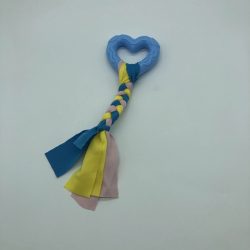 Gumi kutyajáték szív 7,5cm - textil fonattal - kék