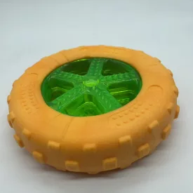   Kerék formájú kutyajáték, 12,5cm, zöld, narancssárga gumival
