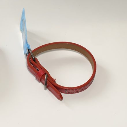 Műbőr nyakörv - apró szegecsekkel - 1,5cm x 27-38cm - piros