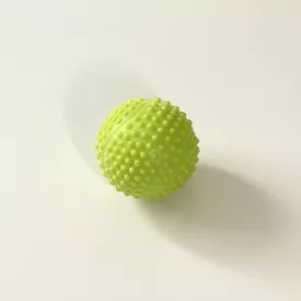 Gumilabda, apró tüskékkel - 8cm - zöld